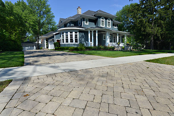 Best Professional Driveway Pavers  in Connersville, IN